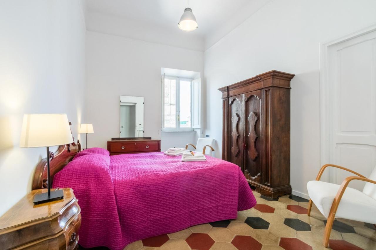 Relax Apartment Zanardelli, Piazza Navona Rom Exterior foto